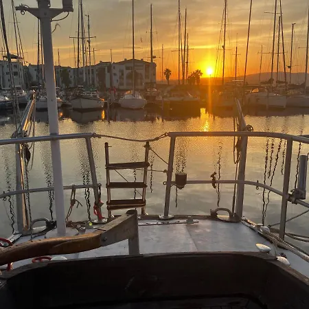 Botel Tanimara Leucate
